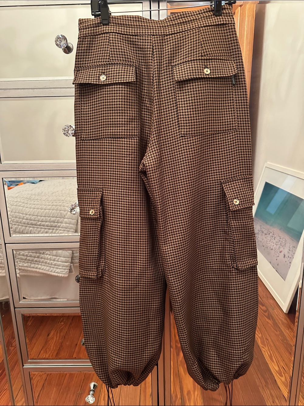 Cynthia Rowley Brown Houndstooth Wide-Leg Cargo Pants - Picture 4 of 4